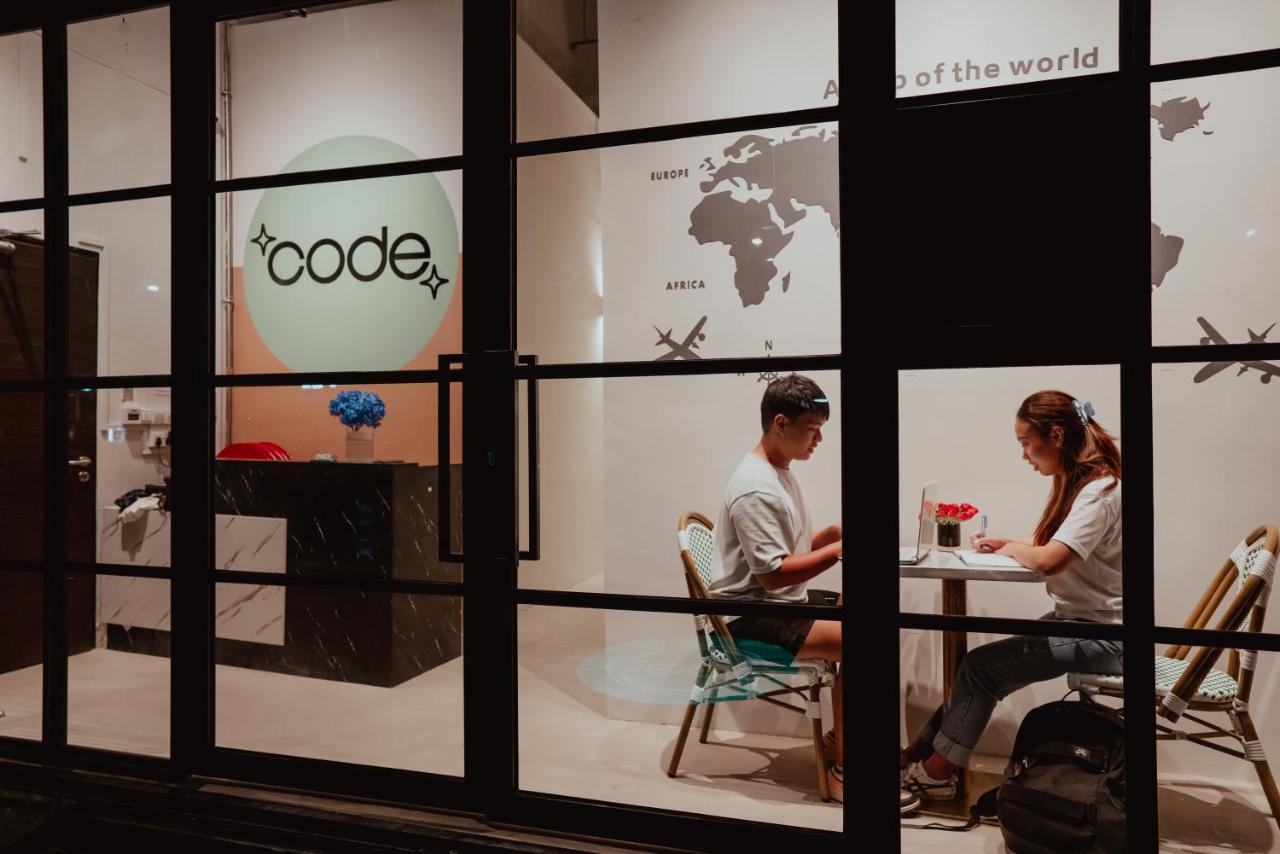 Code Hostel At Lavender Singapura Luaran gambar