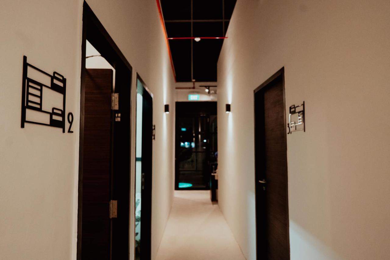 Code Hostel At Lavender Singapura Luaran gambar